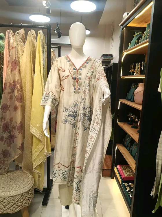 Cream Printed Straight Suit (R296)