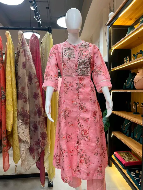 Pink Printed Embroidered Kurta Set (R0026)